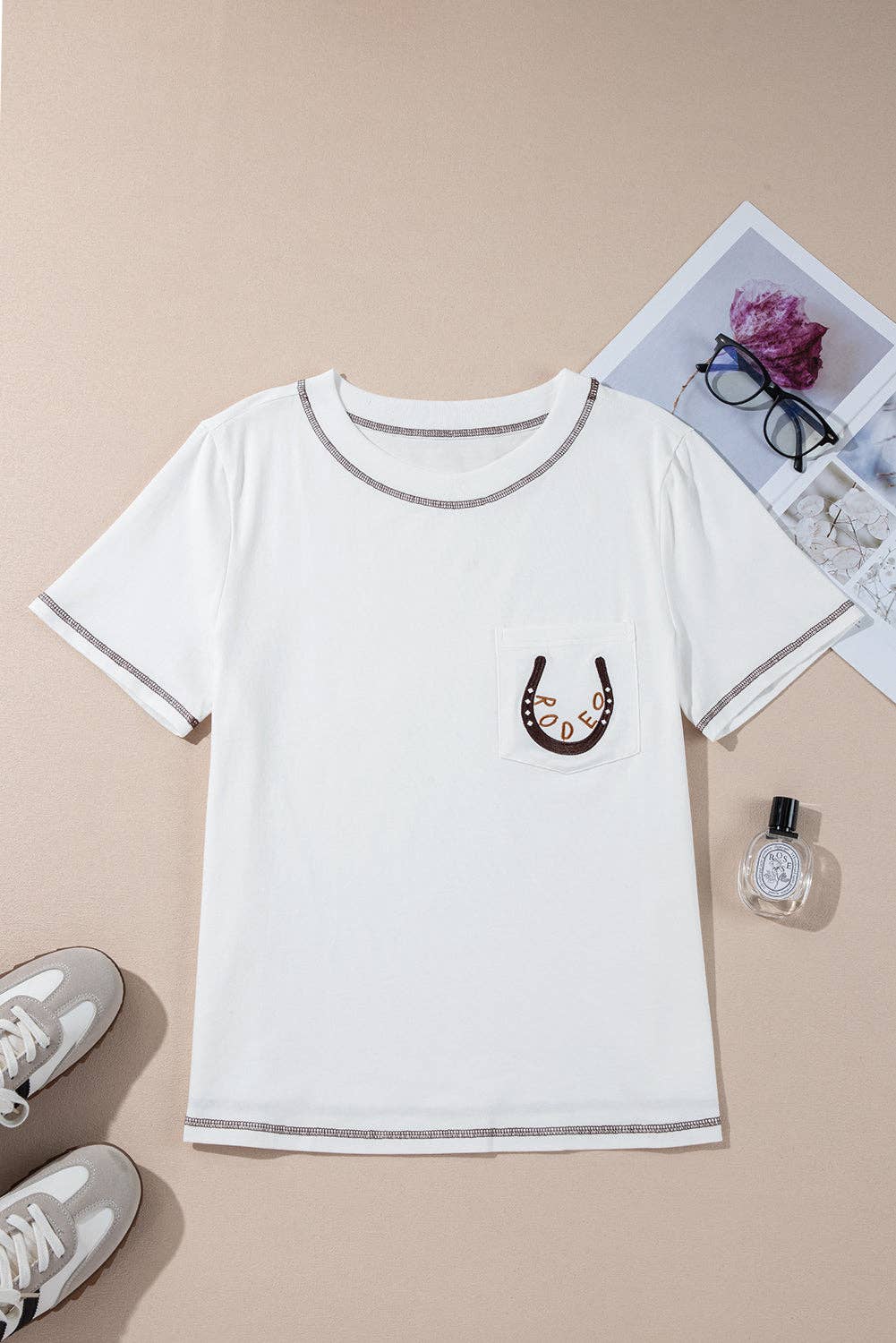 RODEO Western Patch Pocket T-Shirt: White / XL
