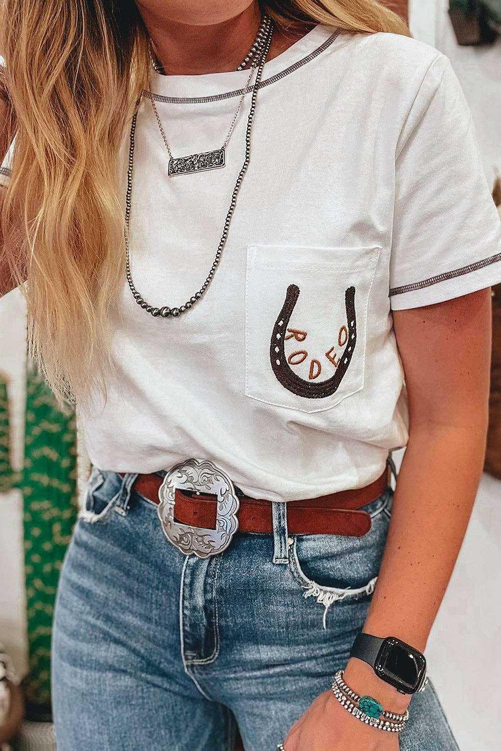 RODEO Western Patch Pocket T-Shirt: White / XL
